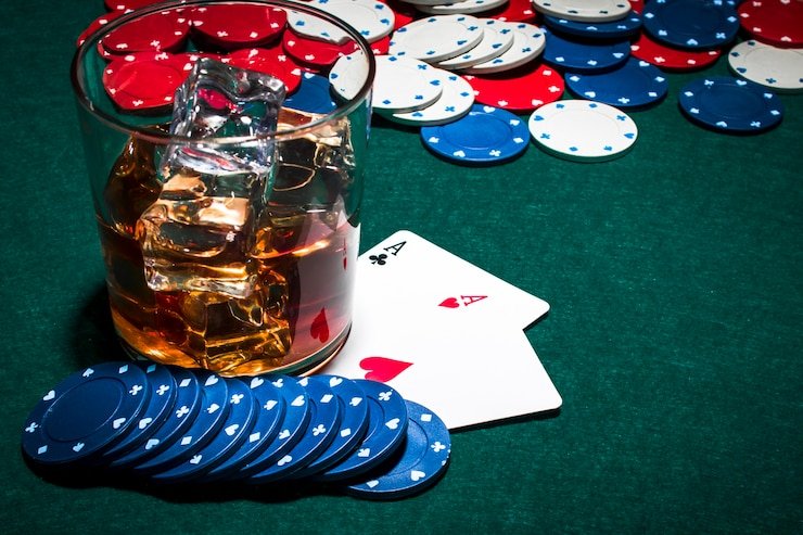 Dashboard pusakawin menampilkan ringkasan cashback mingguan, bonus rujukan, dan riwayat penarikan